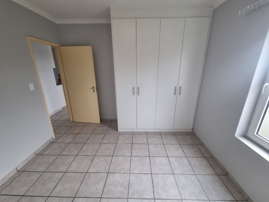 2 Bedroom Property for Sale in Klein Drakenstein Western Cape